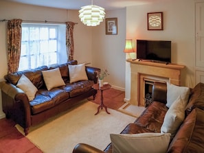 Living room front | Pam’s Cottage, Cheltenham
