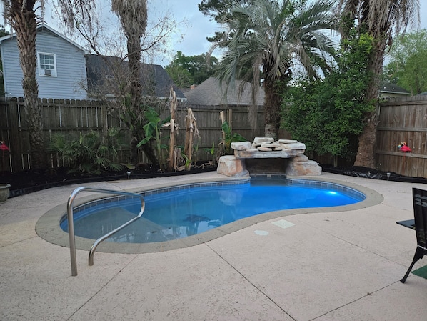 Pool