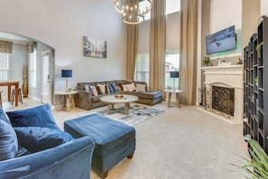 Living Room | 1st Floor | Sleeper Sofa | Central Heating & A/C | Free WiFi