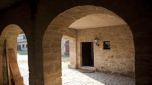 Enceinte de lâhĂ©bergement