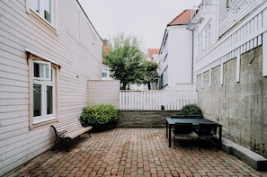 Esterni