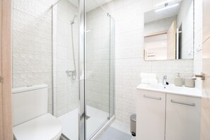 Bain