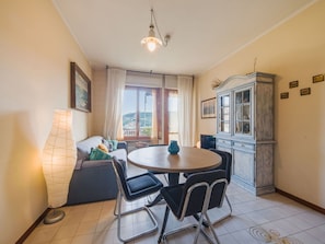 Wohnung, Schwimmbad, Eigentumswohnung, Schatten, Ferienort, Resort, Hotel, Balkon