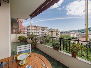 Wohnung, Schwimmbad, Eigentumswohnung, Schatten, Ferienort, Resort, Hotel, Balkon