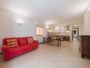 Appartement, Piscine, Condominium, Ombre, Ville Resort, Recours, Hôtel, Balcon