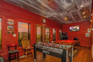 Spielezimmer
