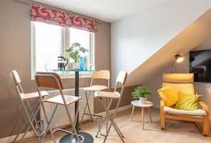 Living area in apartment 4, Silver Birch