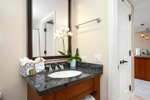 HKH-424 A vanity that combines modern design with warm island elegance