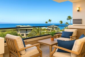Hale-Honu-At-Montage-Kapalua-Bay Unwind with sweeping ocean views from your private lanai?where island breezes and comfort meet in perfect harmony