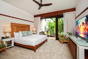 Hale Mala-At-Montage-Kapalua-Bay This room doesn't just offer sleep?it offers a leafy lullaby sung by a jungle just outside your window : Master Bedroom