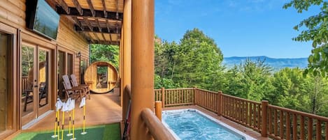 Bain à remous extérieur