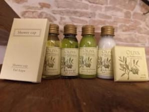 Bathroom amenities
