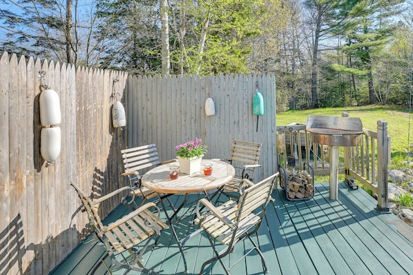 Trenton Vacation Rental | 2BR | 1BA | Stairs Required | 1,220 Sq Ft