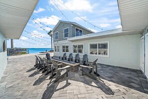 Gas lit fireplace seats ten