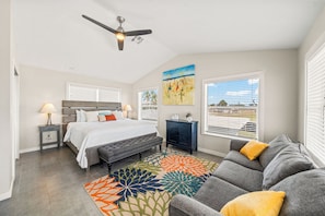Spacious and comfortable King bed