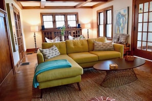 Living room sitting area.