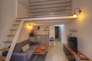 6ca6567c-cad1-4776-bdae-b9dd576dfd76