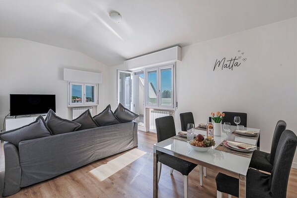 Living and dining room