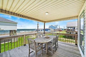 Book today and come relax on the charming porch