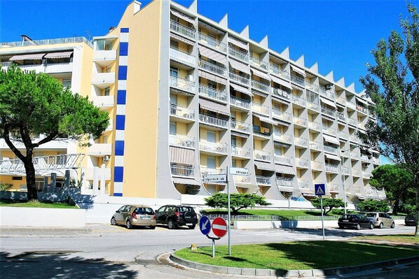Extérieur maison de vacances [été]