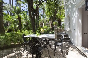 Jardin [été]