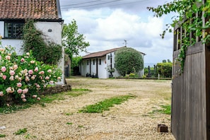 Enceinte de lâhĂ©bergement