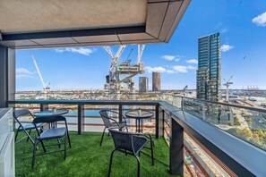 FYI: There is currently construction work happening beside this building complex. Although it is most interesting to watch the crane, it can be quite noisy out on the balcony during the day time work hours. However, the windows and glass sliding doors in