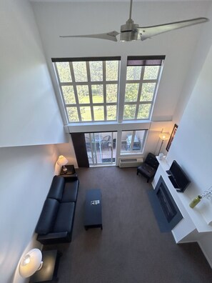 308 Penthouse
