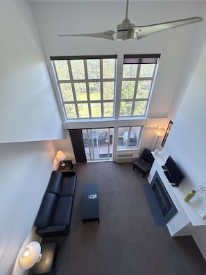 308 Penthouse