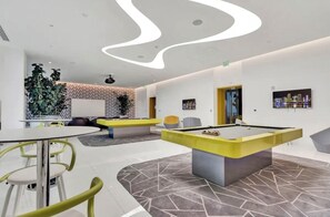 Spielezimmer