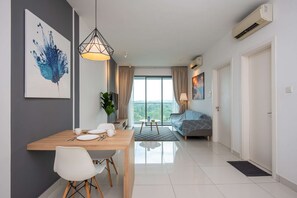 A spacious dining area.
