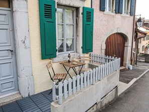 Wand, Tür, Verbundwerkstoff, Eisen, Beton, Farbe, Home Door, Balkon, Zimmerpflanze, Blumentopf