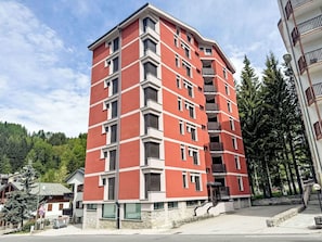 Gartenmöbel, Zuhause, Möbel, Tür, Tisch Im Freien, Stuhl, Küche & Esszimmer Tisch, Schatten, Balkon, Veranda