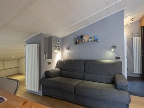 Gartenmöbel, Zuhause, Möbel, Tür, Tisch Im Freien, Stuhl, Küche & Esszimmer Tisch, Schatten, Balkon, Veranda