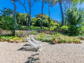 Outdoor Furniture, Home, Furniture, Door, Outdoor Table, Chair, Kitchen & Dining Room Table, Shade, Balcony, Porch