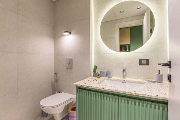 Bathroom sink