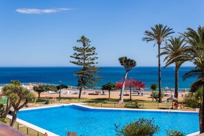 Piscine maison de vacances