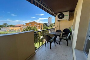 Terrasse / Balkon