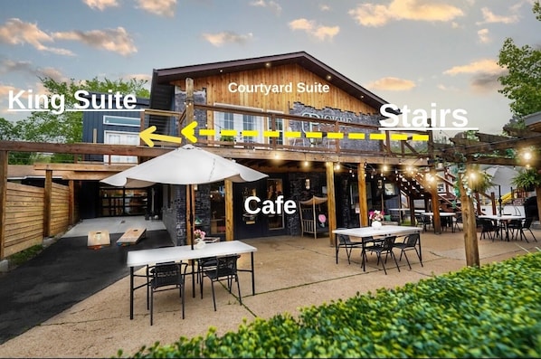 Exterior show King Suite location on the left
