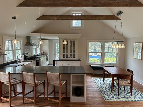 Large great room with kitchen
