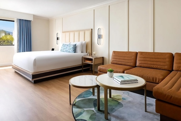 Unit with King size bed