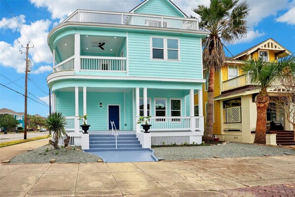 Welcome to Coastal Gem!