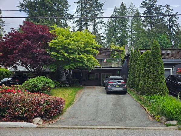 1 parking space available at end of driveway