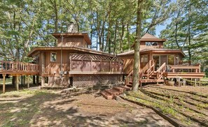 Side view of two enjoined Octogan units with deck #1 and  #2