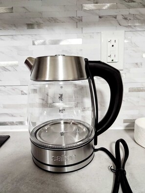 Kaffe och/eller kaffebryggare