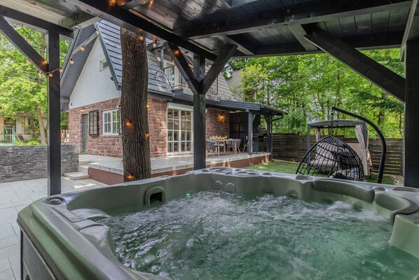 Jacuzzi
