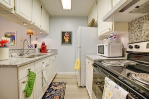 Kitchen | Keurig Coffee Maker