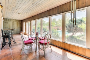 Enclosed Sunroom | Dining Areas | Pool Views | Free WiFi
