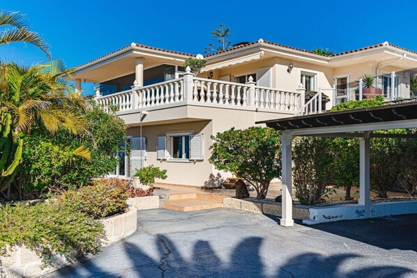 Holiday Home Exterior [summer]