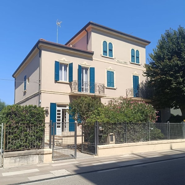 Exterior